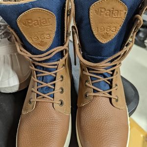 Mens Size 9-9.5 winter boots